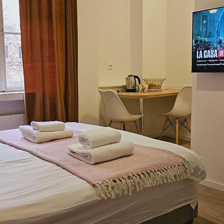 Noble Studio Apartments Zagreb Bagian luar foto