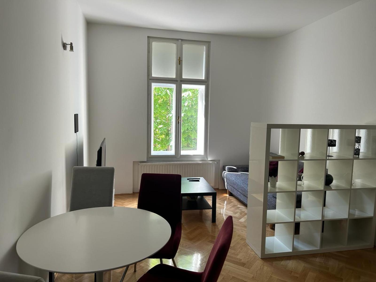 Noble Studio Apartments Zagreb Bagian luar foto